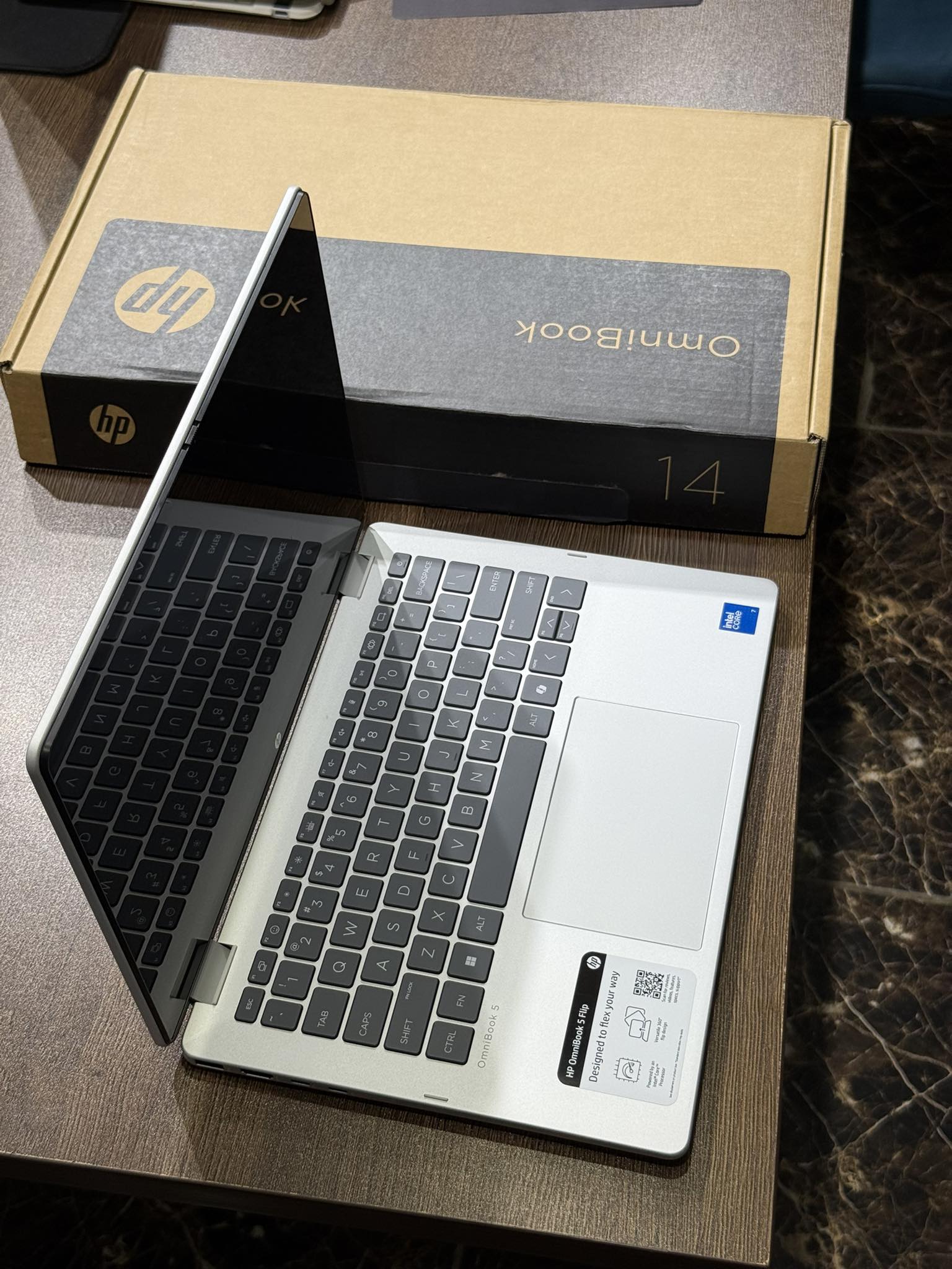 OMNIBOOK 5 FLIP